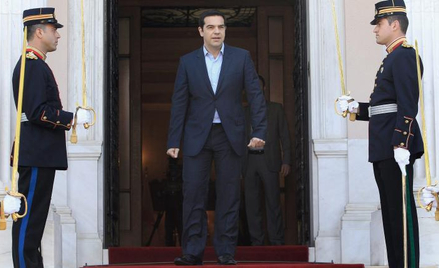Premier Grecji Aleksis Cipras wita prezydenta Cypru Nikosa Anastasiadisa 17 kwietnia. To jeden z jeg