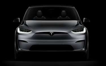 Tesla po raz pierwszy sprzedała mniej samochodów niż chiński producent BYD