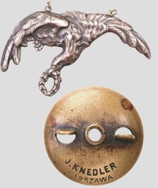 Odznaka ma cenę wywoławczą 4,5 tys. zł.