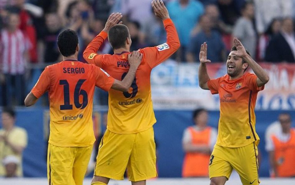 Barca mistrzem, Wigan z pucharem