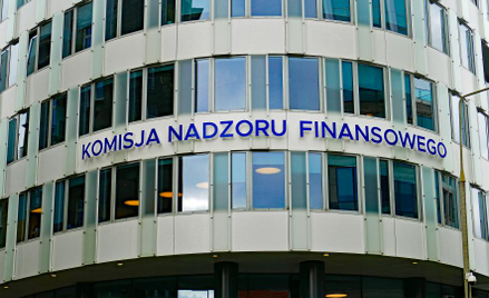 KNF oczekuje od banków i ubezpieczycieli zatrzymania zysków z lat poprzednich