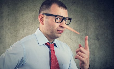 Radca prawny ukarany upomnieniem za sugerowanie romansu - wyrok SN