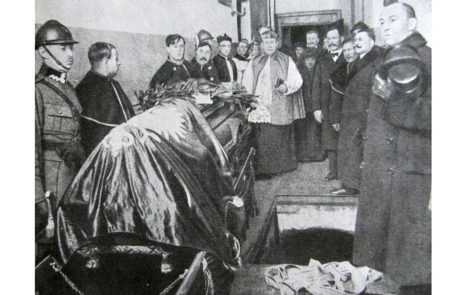 Złożenie zwłok Prezydenta Gabriela Narutowicza do grobu w katedrze św. Jana - 22 grudnia 1922