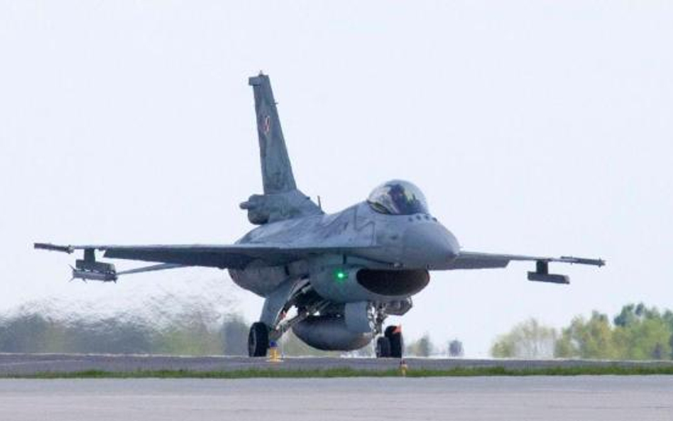 Polskie F-16 po raz pierwszy w ćwiczeniach nuklearnych NATO