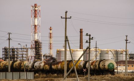 Kazachstan rozpoczął dostawy benzyny do Rosji. Rafineria wysyła 70 proc. produkcji