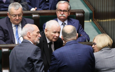 Jarosław Kaczyński i politycy PiS