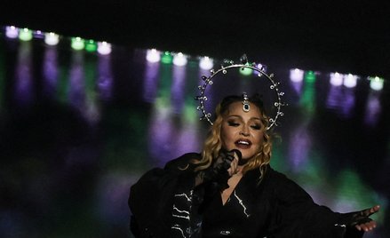 Madonna. Koncert na Copacabana beach w Rio de Janeiro