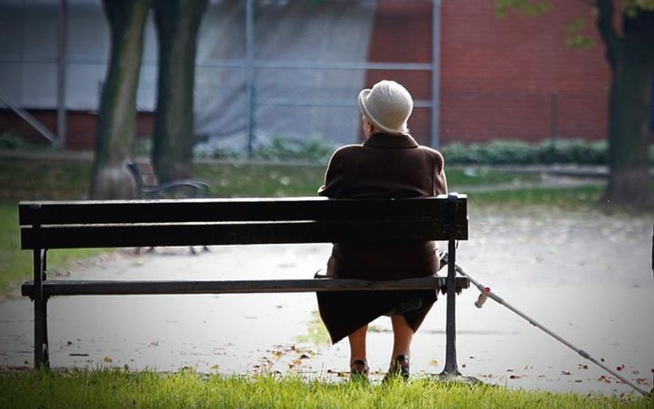 Według prognozy GUS w 2050 r. osoby w wieku 65 lat i więcej będą stanowiły jedną trzecią populacji