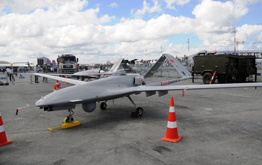 Tureckie drony Bayraktar okazały się bardzo skuteczne w Ukrainie