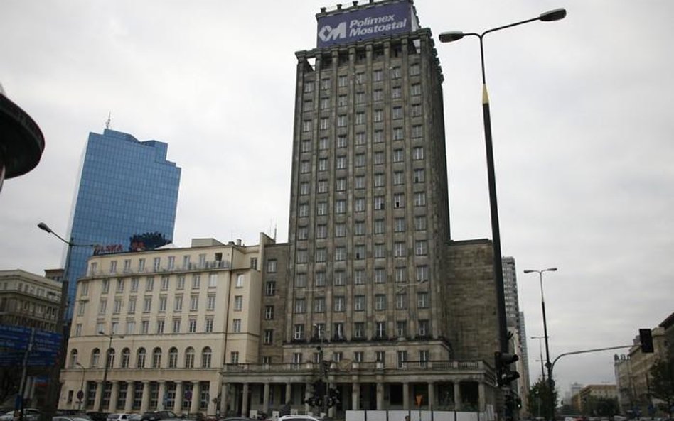 Hotel Warszawa (dawny Prudential) przy pl. Powstańców Warszawskich