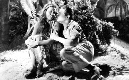 ?Bodo zaręczył się z ekscentryczną aktorką amatorką, Tahitanką Reri (właśc. Anne Chevalier), z którą