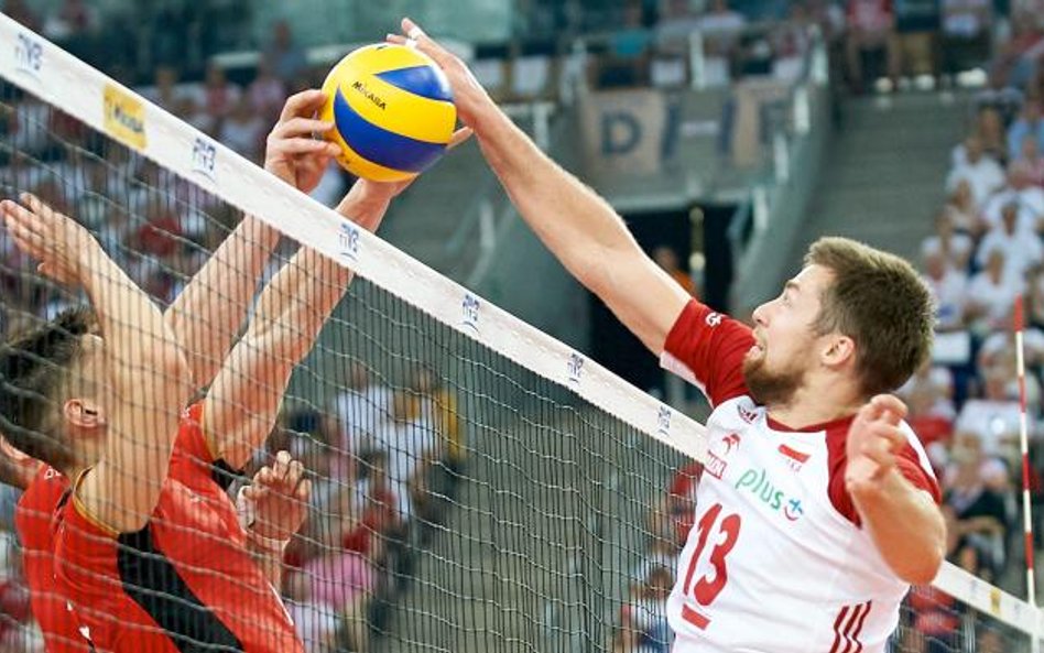 Polska – Niemcy 1:3 Z prawej kapitan naszej reprezentacji Michał Kubiak