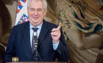 Miloš Zeman miał dostać zaproszenie do odwiedzenia Białego Domu już w grudniu 2016 roku. Cieszył się
