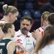 Stefano Lavarini z zawodniczkami reprezentacji Polski