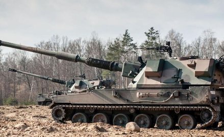 Armatohaubica 155 mm AHS Krab