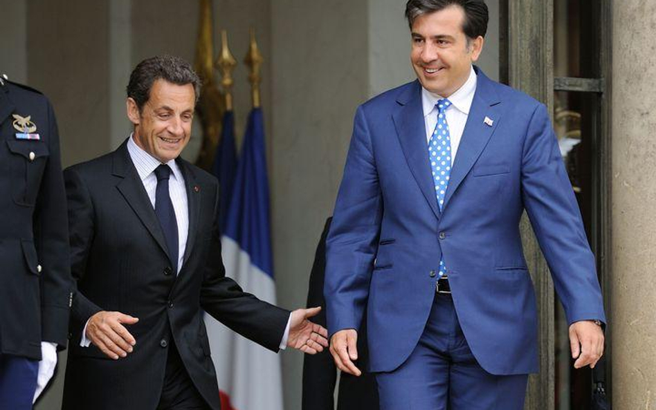 Sarkozy uspokaja Saakaszwilego