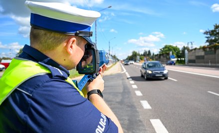 Za przekroczenie prędkości powyżej 50 km/h kierowcy otrzymają 15 punktów karnych