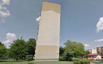 Blok przy ulic Mariana Keniga 1 na którego ścianie szczytowej ma powstać mural upamiętniający 50. ro