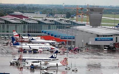 Warszawskie lotnisko im. Chopina obsłużyło w 2013 roku ponad 10 mln pasażerów