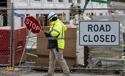 Amerykanie wolą nie rezygnować ze stałego zatrudnienia