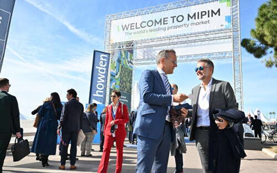 MIPIM w Cannes to targowisko nieruchomości i pomysłów na ulokowanie pieniędzy. Po trudnym 2023 r., j