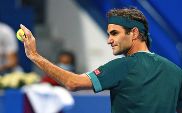Roger Federer wrócił na kort. Wygrał mecz w Katarze