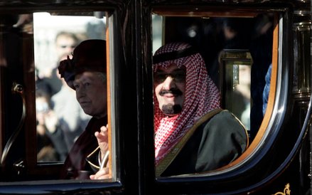Salman bin Abdulaziz al-Saud i królowa Elżbieta II