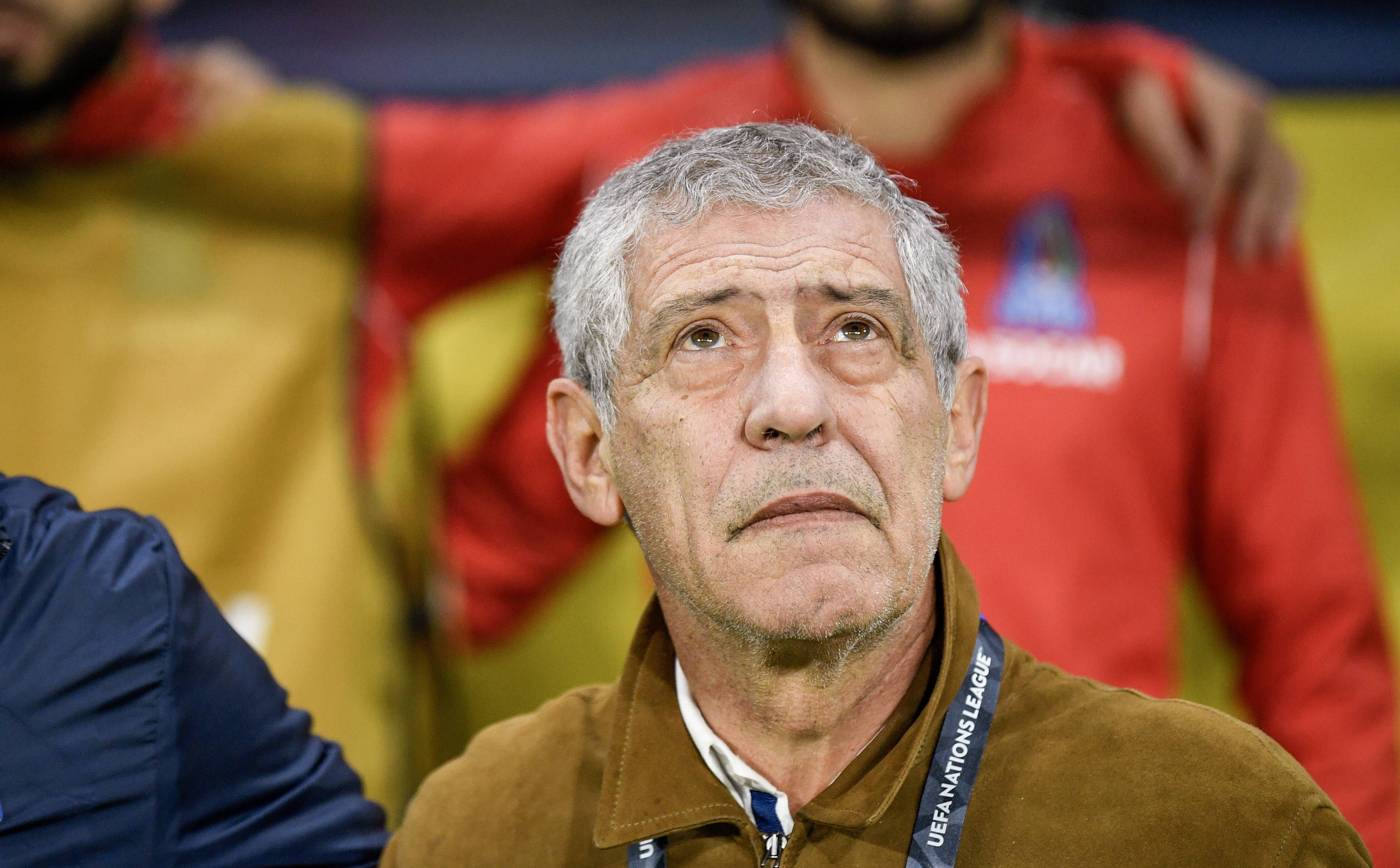 Były selekcjoner reprezentacji Polski Fernando Santos zwolniony po 0:5 z Islandią