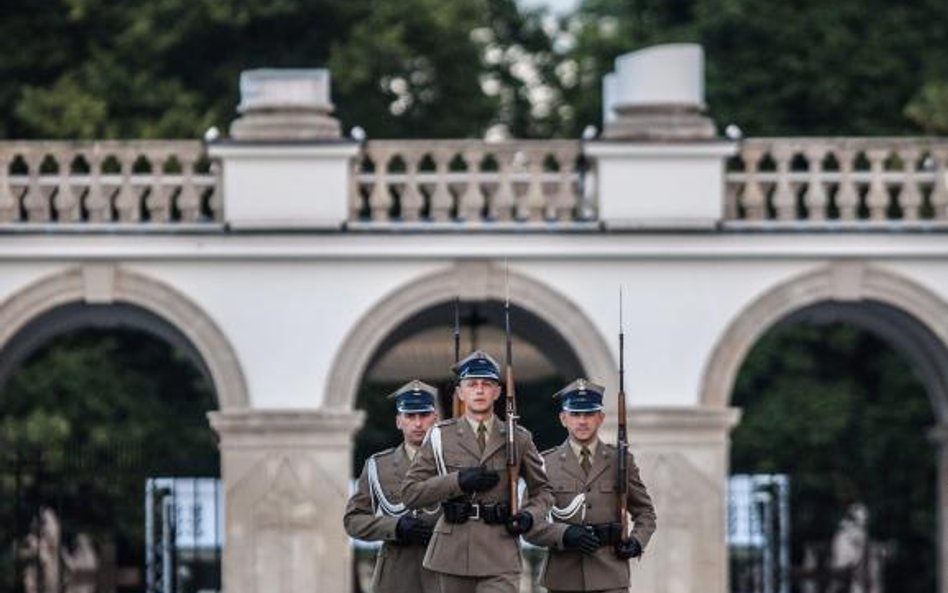 Tablica na Grobie Nieznanego Żołnierza upamiętni ofiary UPA.