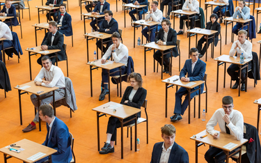 Polscy uczniowie według egzaminu PISA przeprowadzanego w 81 badanych krajach w 2022 r. zajęli 9. mie