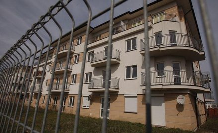 Deweloperzy sprzedają więcej mieszkań