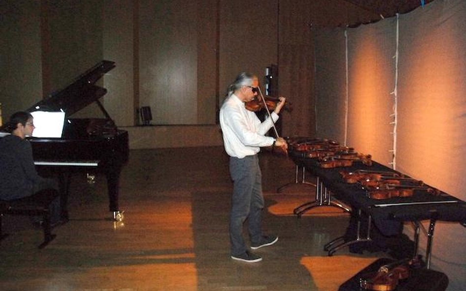 Stéphane Tran Ngoc skrzypce w Auditorium Coeur de Ville w Vincennes, niedaleko Paryża / PNAS, Claudi