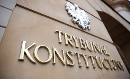 Co z tym ślubowaniem sędziów TK