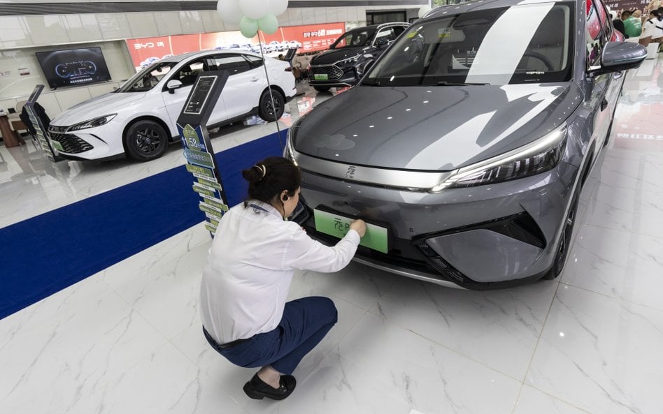 Xi Jinping nie chce, by producenci aut elektrycznych cięli ceny