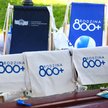 Materiały promocyjne w czasie jednego z pikiników rodzinnych promujących program 800+