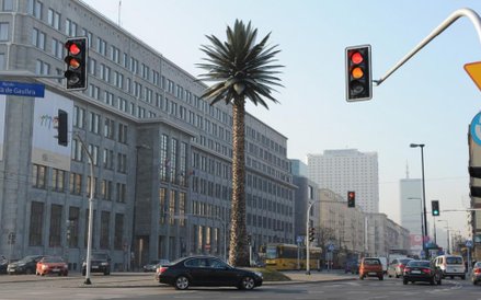 Joanna Rajkowska, „Pozdrowienia z Alej Jerozolimskich”, 2002, CSW Zamek Ujazdowski