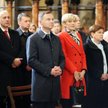 Andrzej Duda w trakcie mszy św. w katedrze wawelskiej z okazji 5. rocznicy pochówku Lecha i Marii Ka