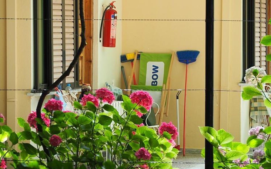 Komuś tak spodobał się leżak biura podróży, że "pożyczył" go sobie