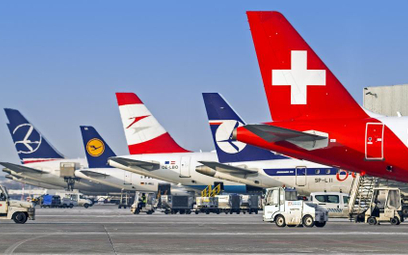 PIT wzywa do objęcia ochroną klientów linii lotniczych