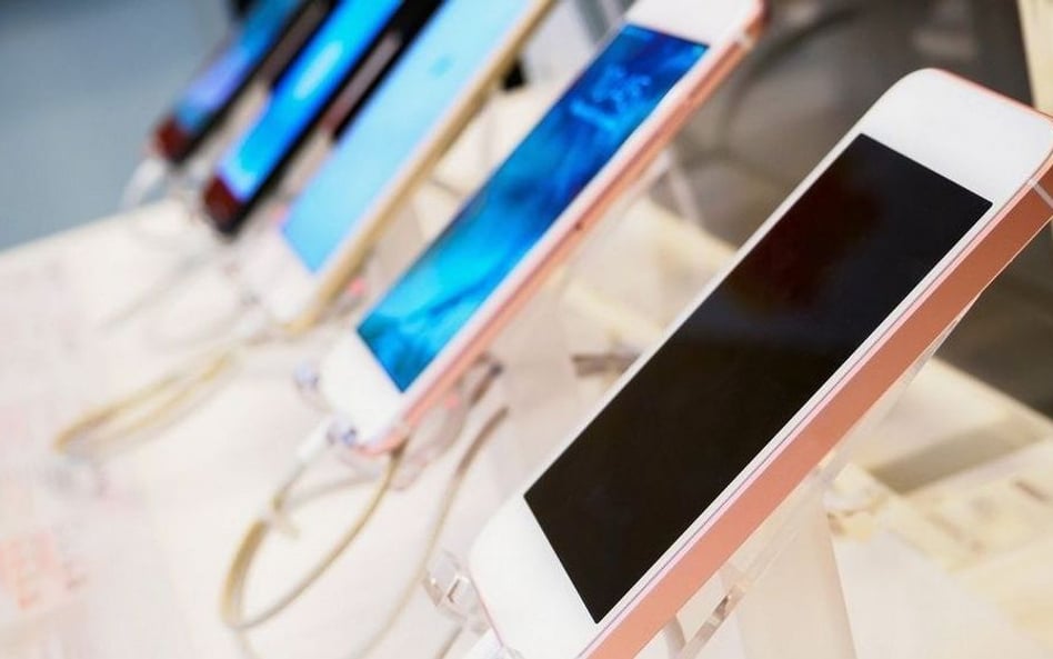 Powrót do szkół nakręca sprzedaż elektroniki. Co jest na topie?