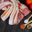 Doprawianie mięsa na grill w sklepie podlega kontroli inspekcji sanitarnej - wyrok NSA