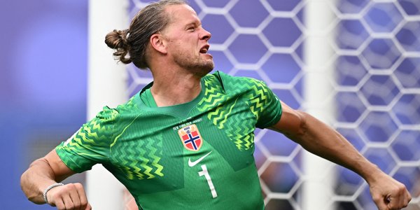 Nie tylko Erling Haaland. Jak bramkarz Orjan Nyland prowadzi Norwegię do sukcesu