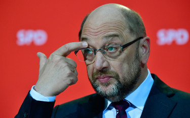 Zarząd SPD za podjęciem rozmów o koalicji z Merkel