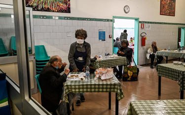 578 ofiar we Włoszech. Utrzymuje się spadek zachorowań
