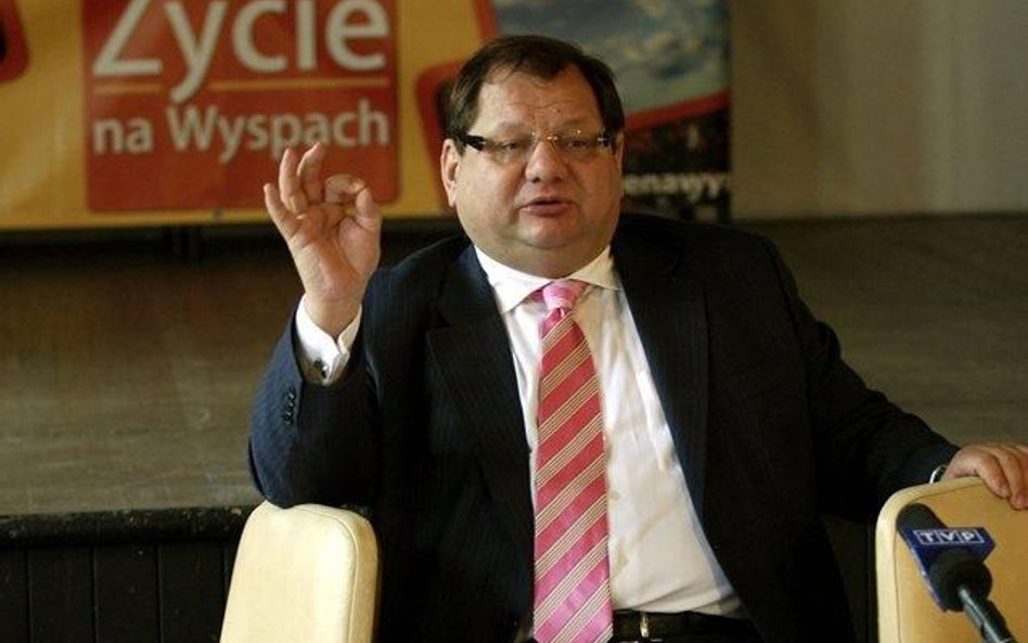 Ryszard Kalisz zabiegał o głosy brytyjskiej Polonii w 2011 r.