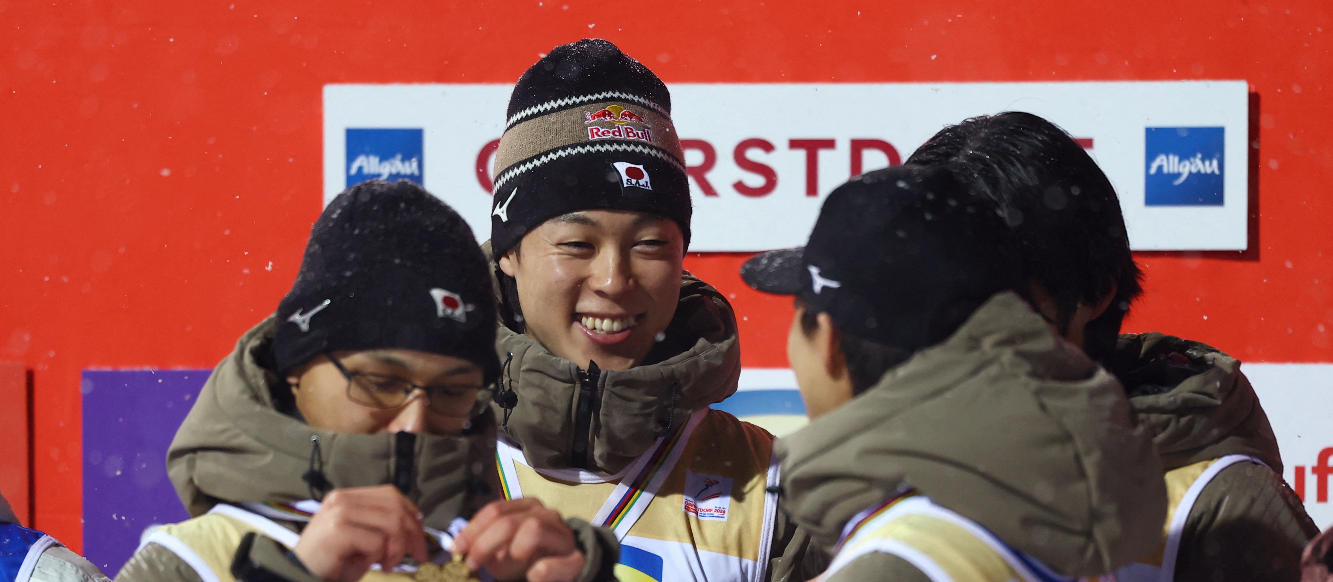 Japonia najlepsza, Polacy bardzo słabo