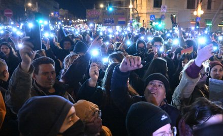 Antyrządowe protesty w Budapeszczcie po uchwaleniu zakazu organizacji Parady Równości