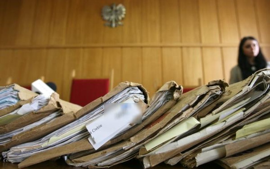 Ekspresowe sądy skazane na niepowodzenie