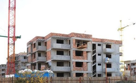 Cesje ciągle na marginesie