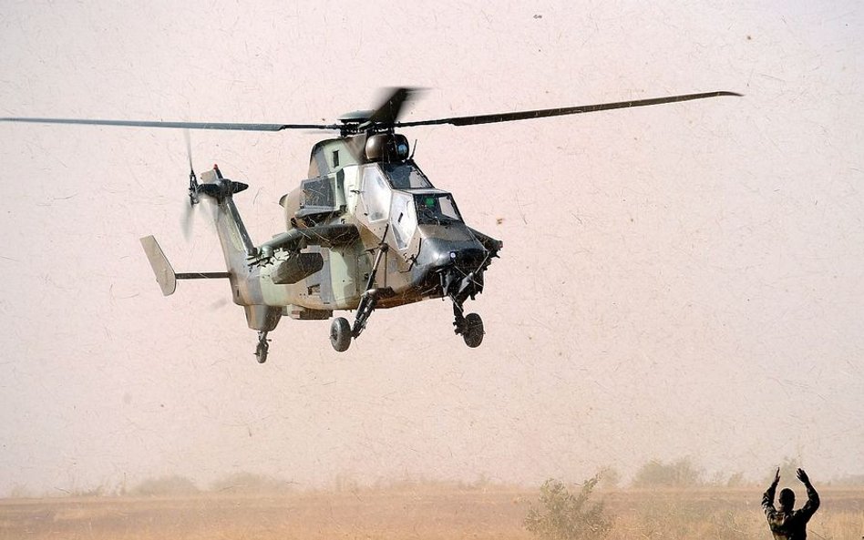 Mali: Zderzenie wojskowych helikopterów. Nie żyje 13 francuskich żołnierzy